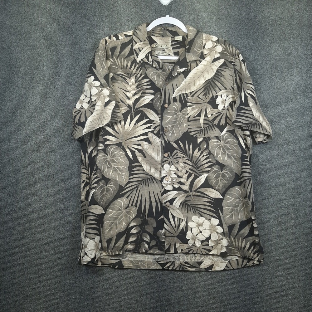 Batik Bay Hawaiian Silk Button Up RN 70960 Size M Black Tan Mens Loop Collar